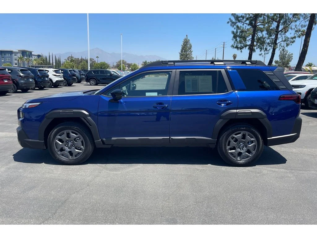 Used 2026 Sapphire Blue Pearl Subaru Premium image 2