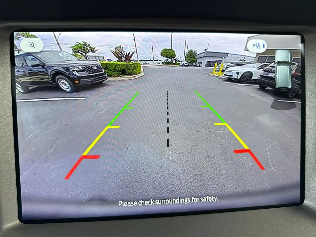 New 2026 Gray Ford Outer Banks image 7