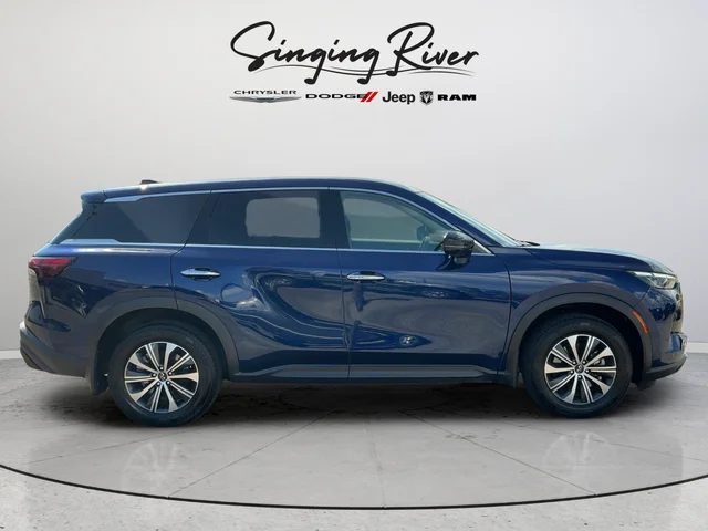 Used 2025 Blue INFINITI PURE image 8