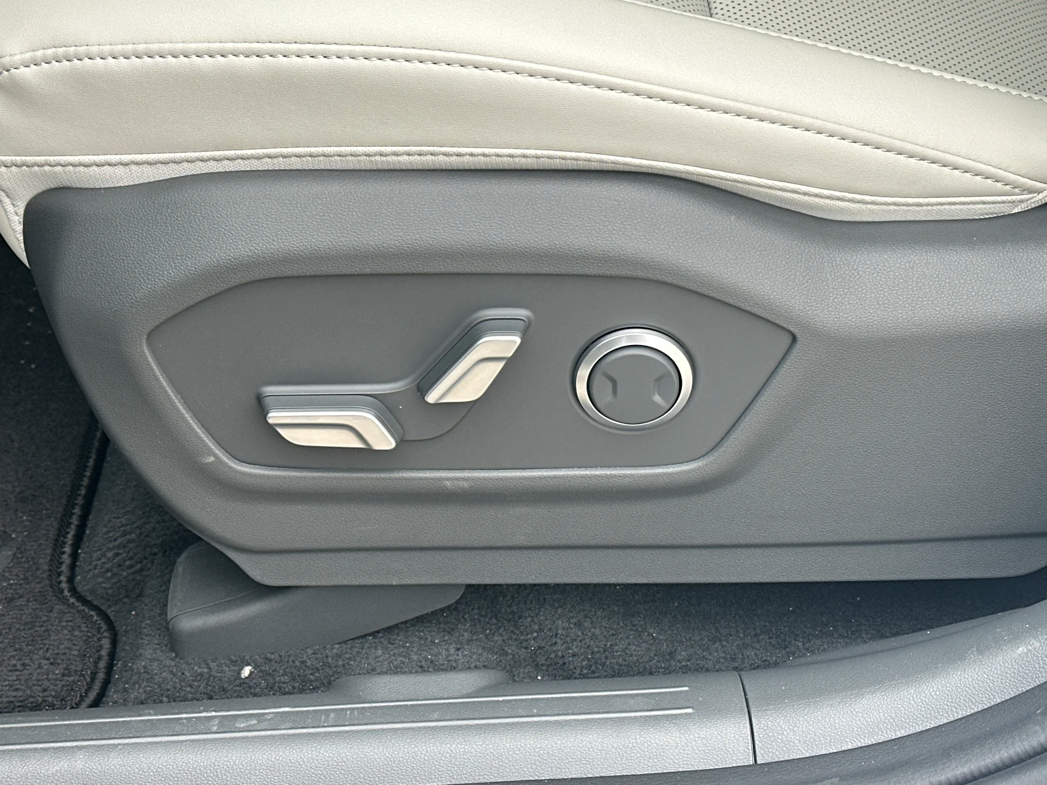 2026 Hyundai Santa Fe SEL - Photo 29