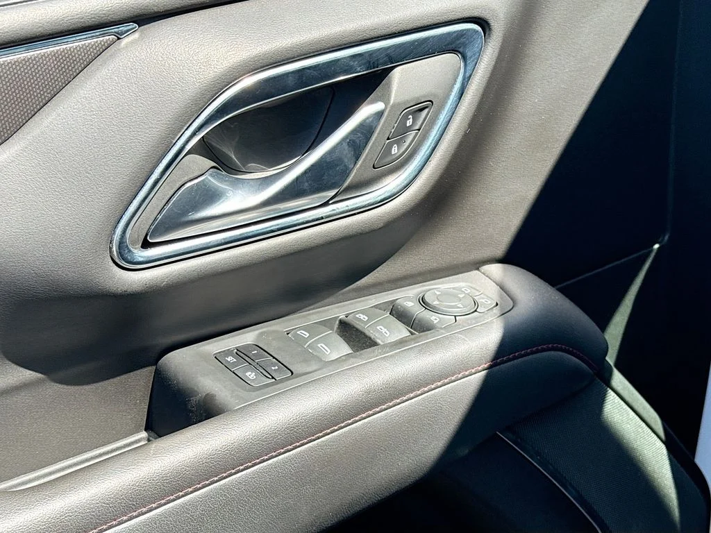 2022 Chevrolet Suburban RST - Photo 15