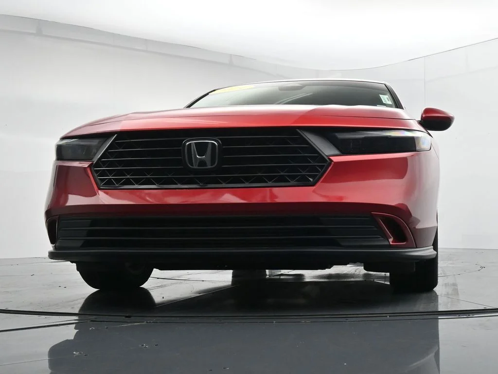 Used 2024  Honda EX image 32