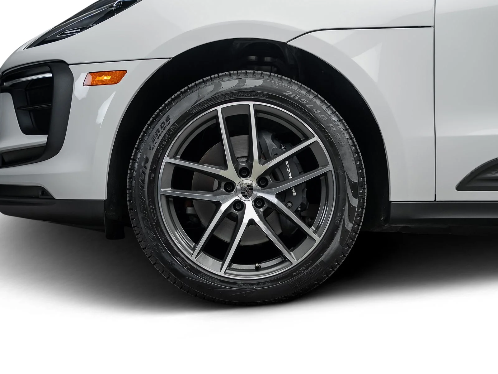 Used 2025 White Porsche Base image 20