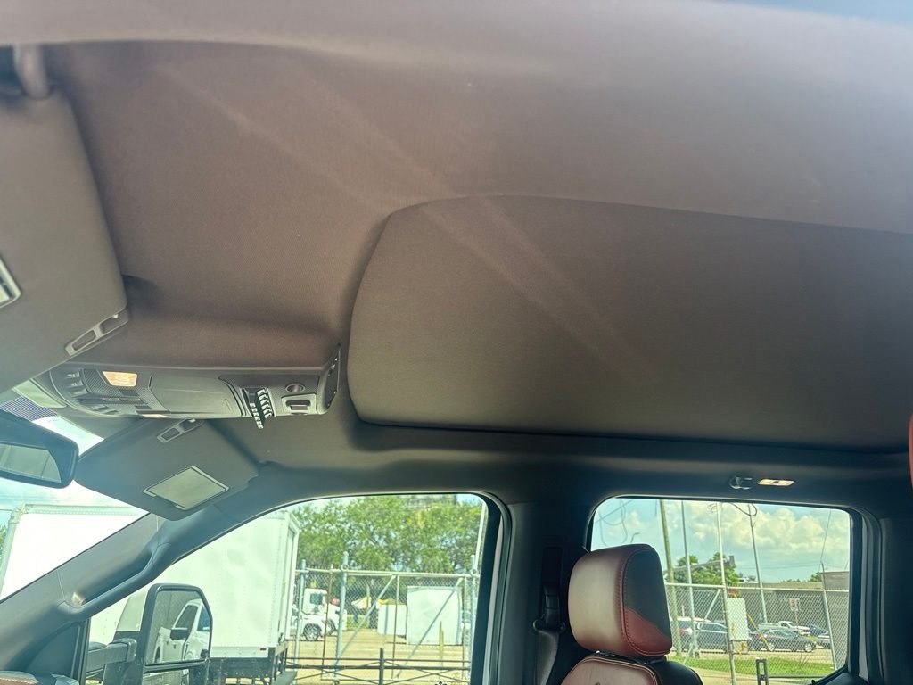 Used 2019 White Ford King Ranch image 3