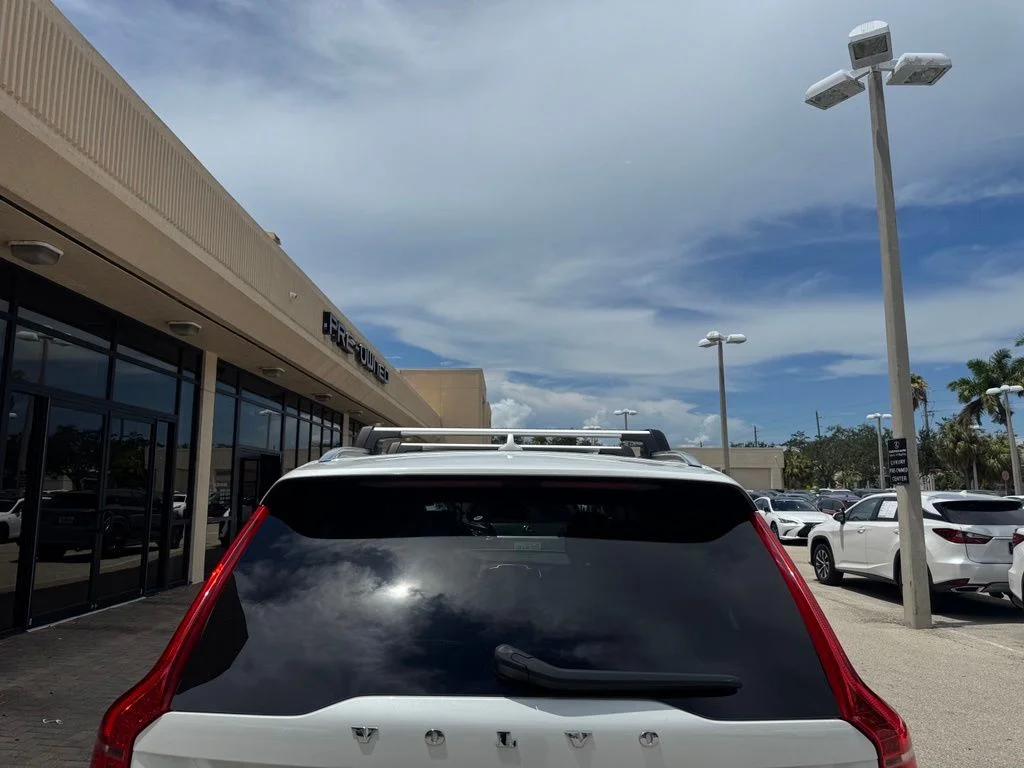 Used 2024 White Volvo Ultimate image 10