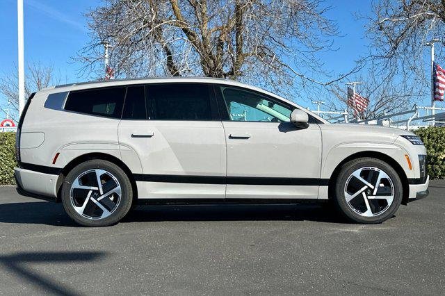 2026 Hyundai IONIQ 9 Performance Calligraphy - Photo 3