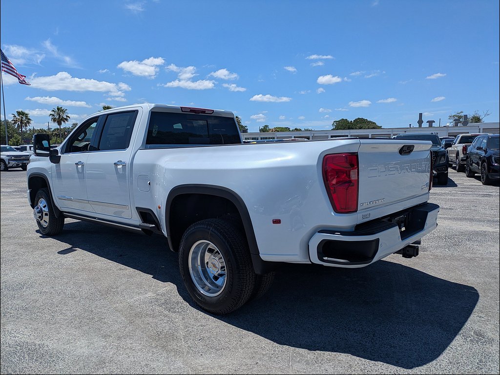 2026 Chevrolet Silverado 3500 HD High Country - Photo 7