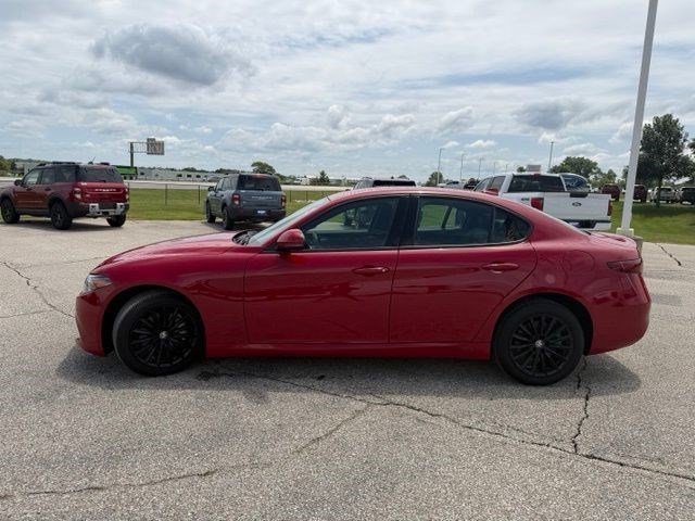 Used 2022 Rosso Alfa Romeo Sprint image 7