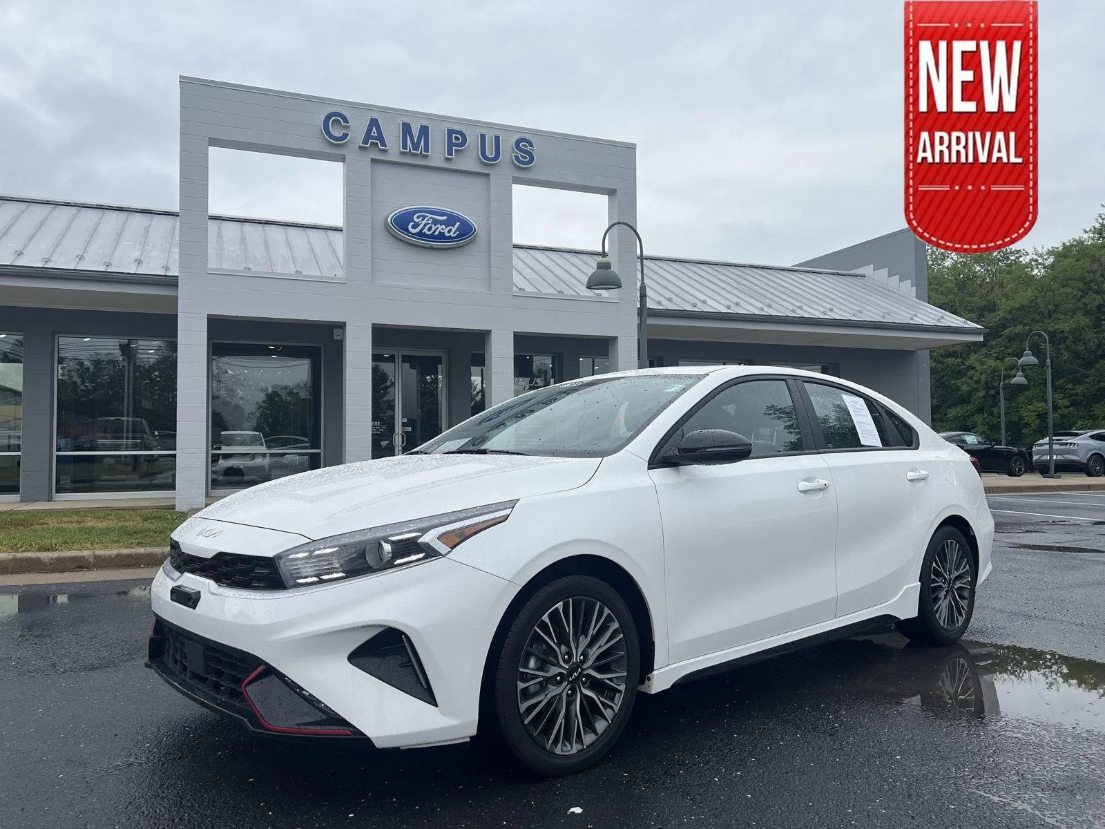 2023 Kia Forte GT-Line AT's photo
