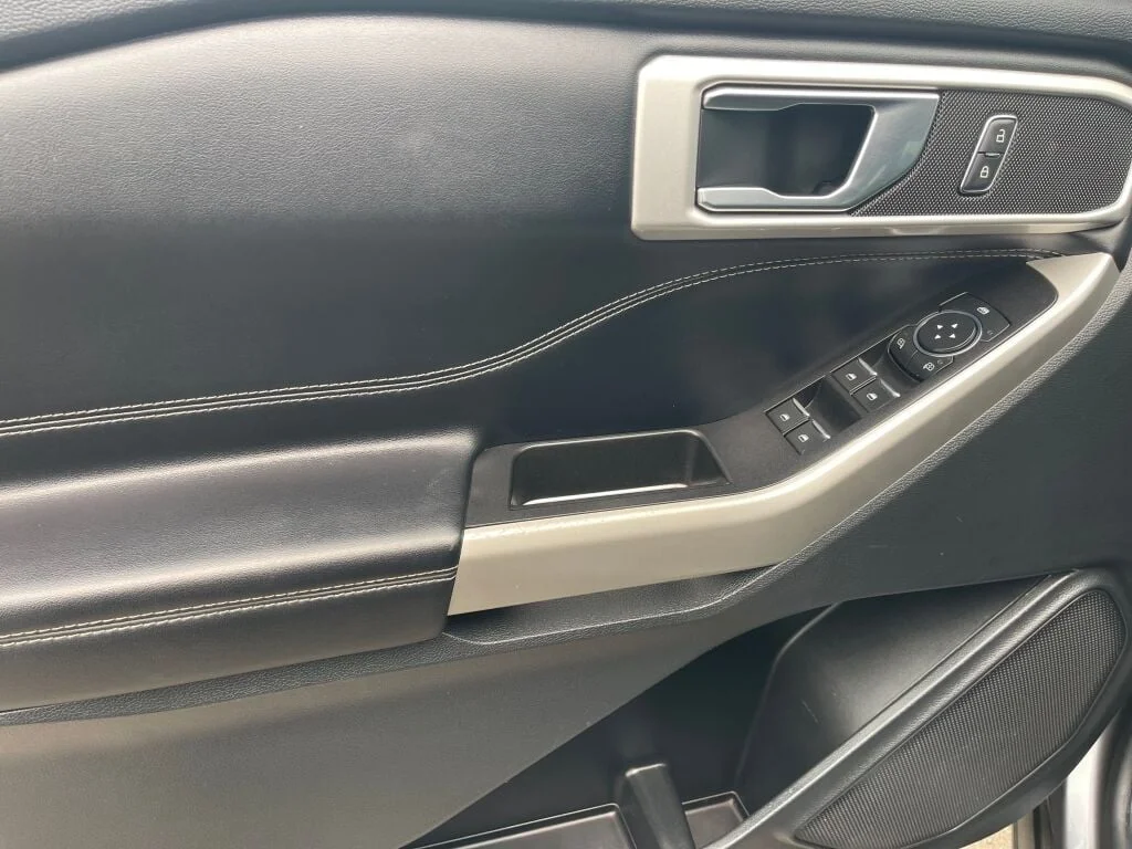 Certified Used 2022 Carbonized Gray Ford XLT image 8