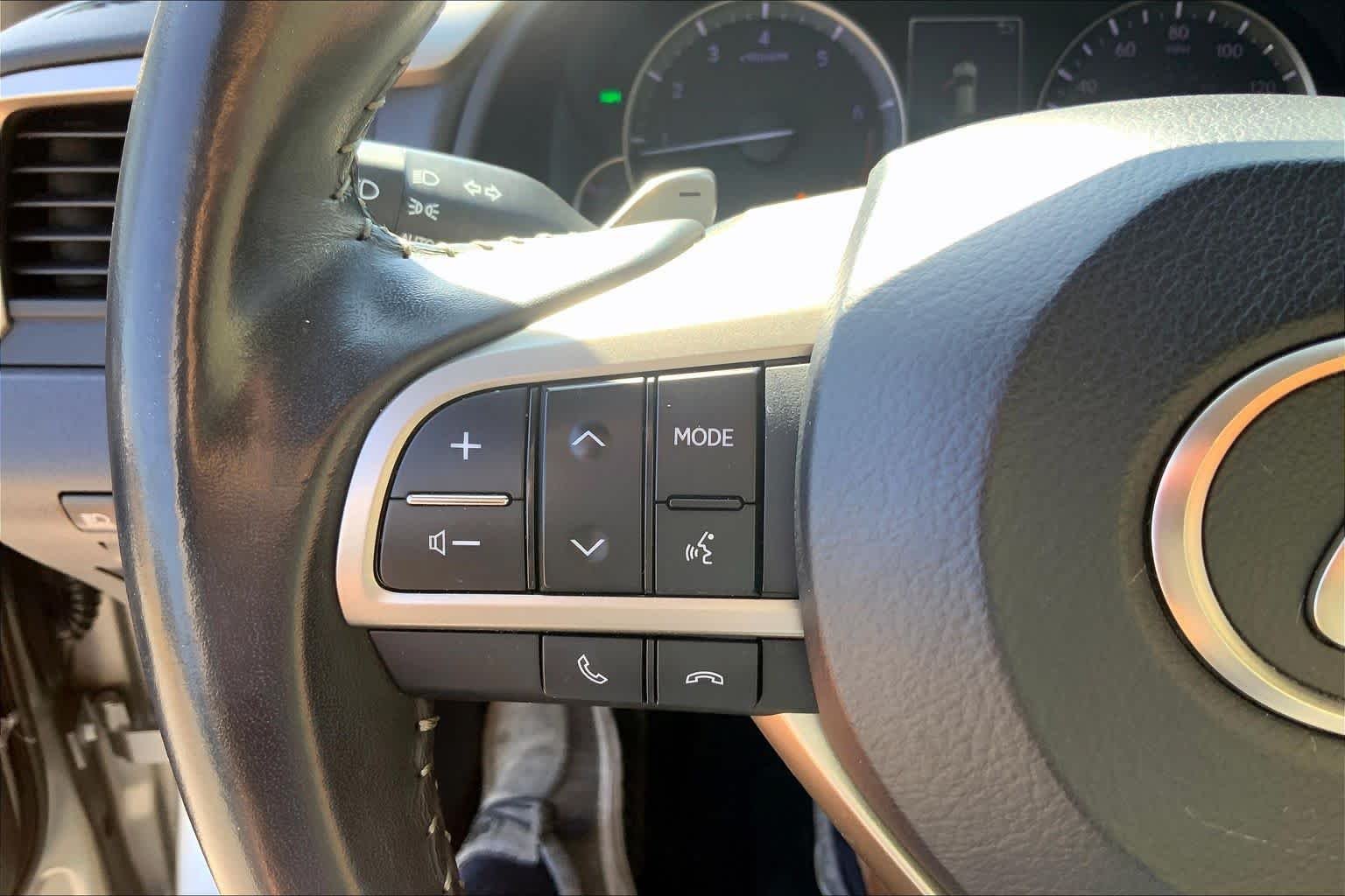 Used 2022 Atomic Silver Lexus  image 22