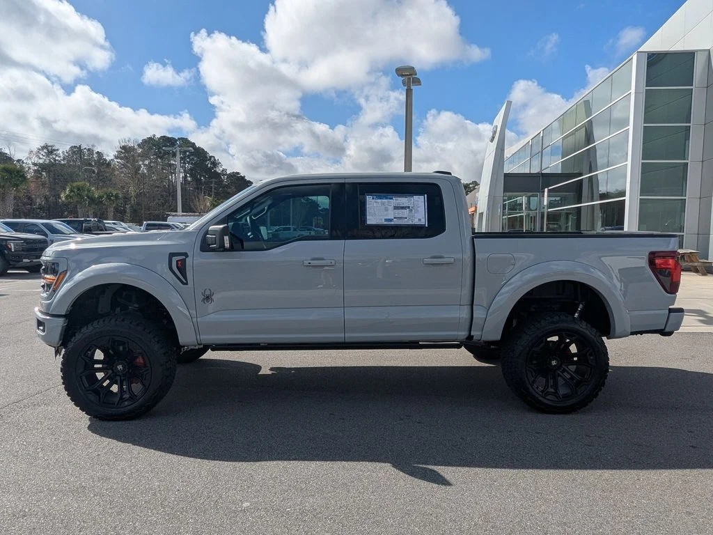 New 2026 Avalanche Ford XLT image 7