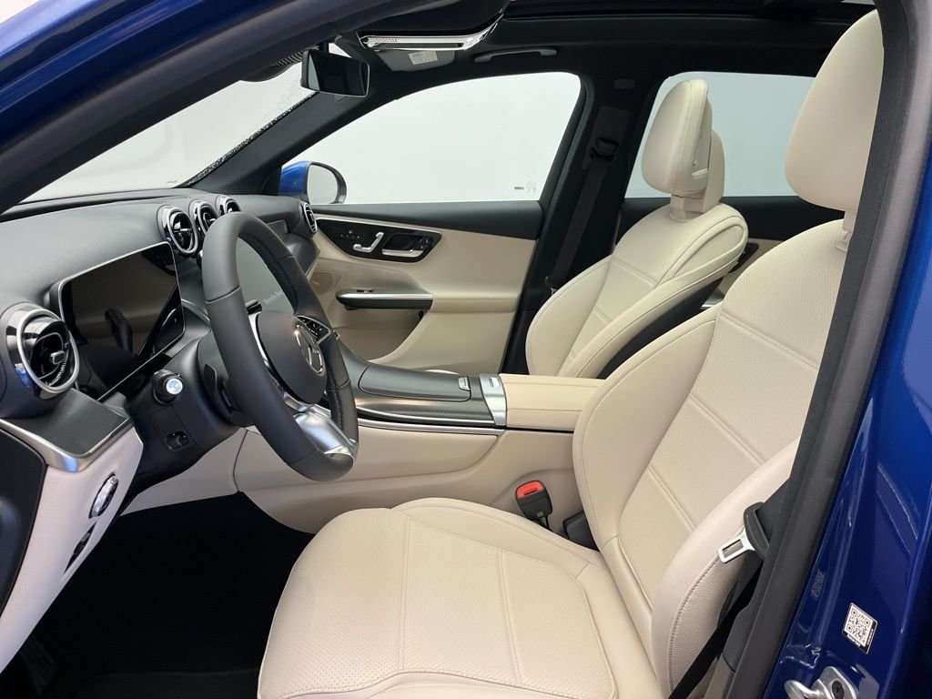 Used 2026 Starling Blue Metallic Mercedes-Benz GLC 300 image 13