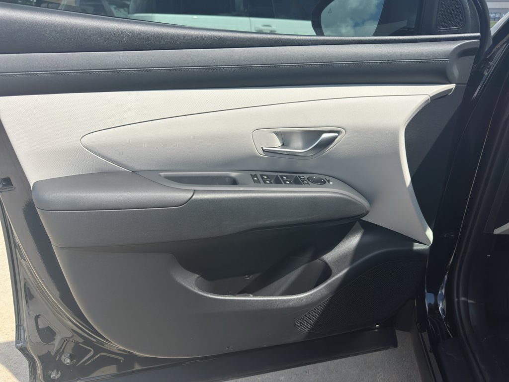 New 2026 Phantom Black Hyundai SEL image 10