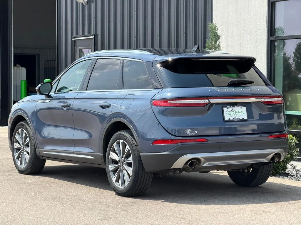 Used 2022 Blue Lincoln Reserve image 3