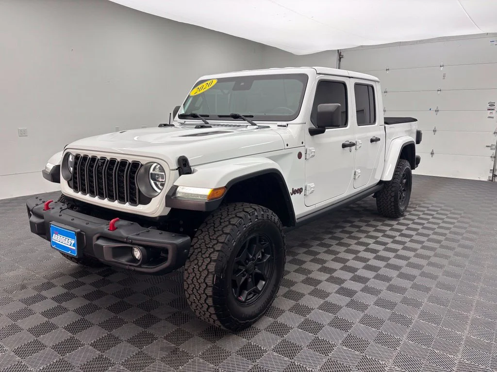 Used 2020 White Jeep Rubicon image 2