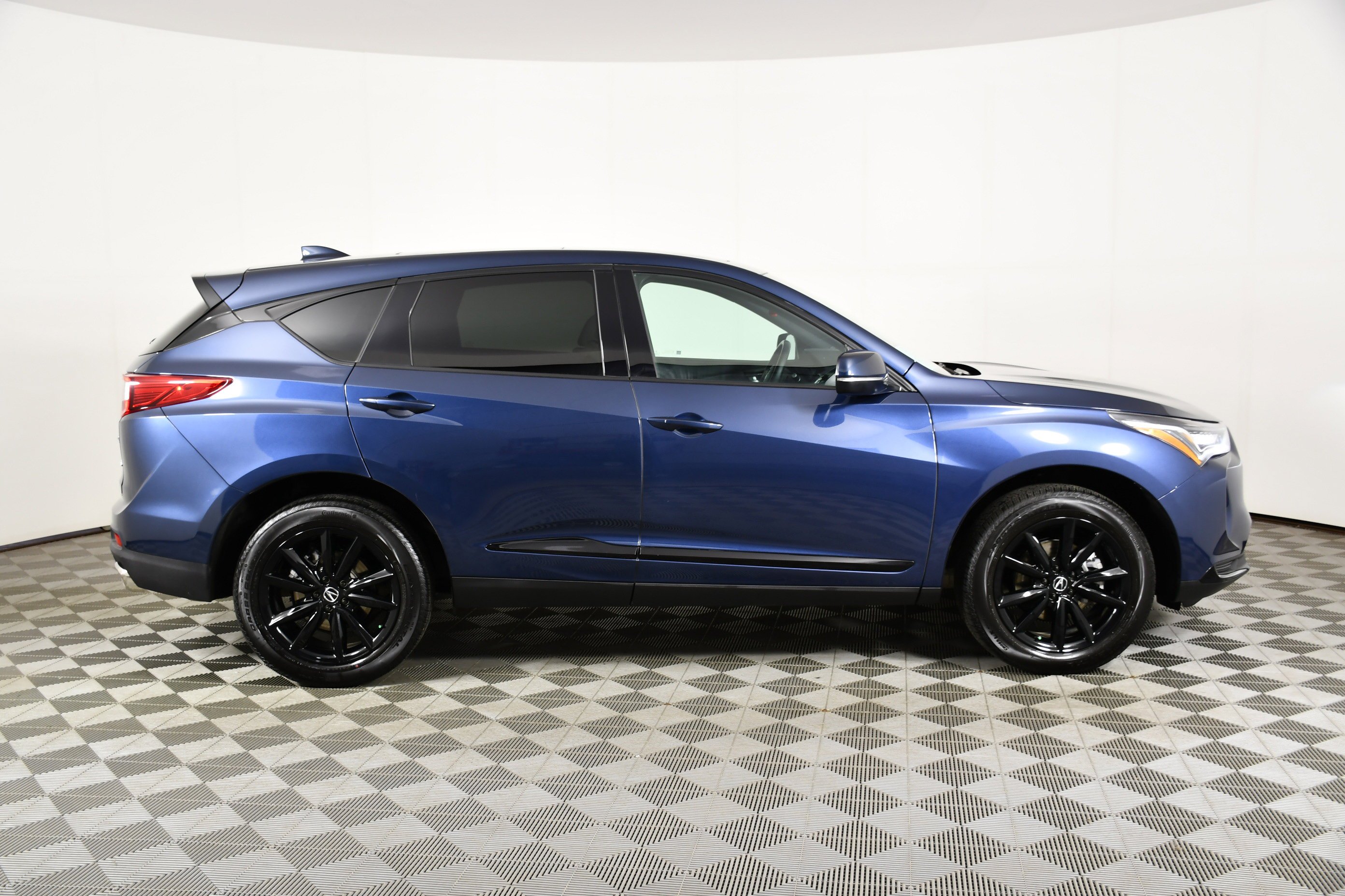 Used 2025 Canyon River Blue Metallic Acura Base image 5