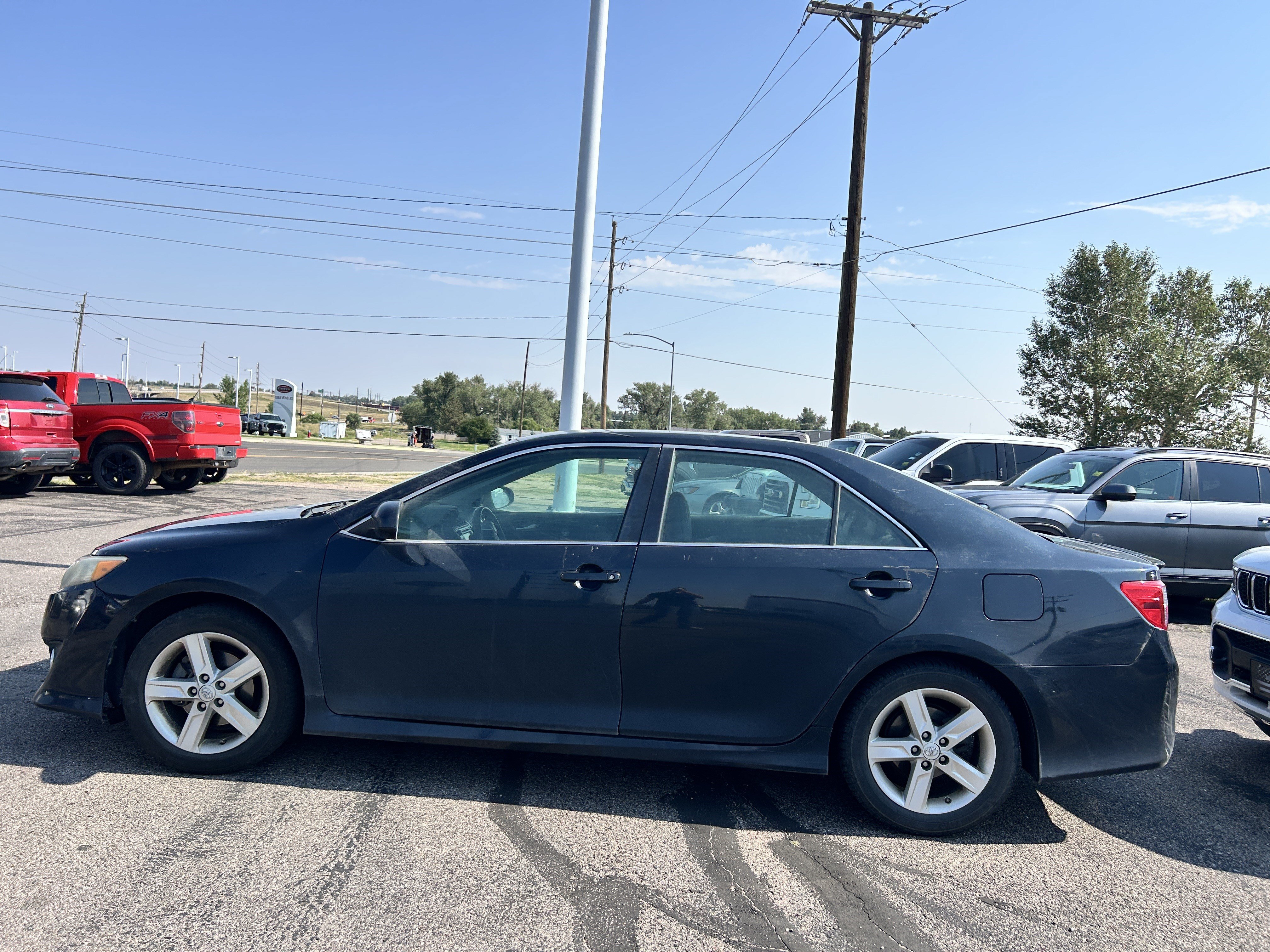 Used 2013 Toyota Camry SE with VIN 4T1BF1FK0DU294628 for sale in Cheyenne, WY