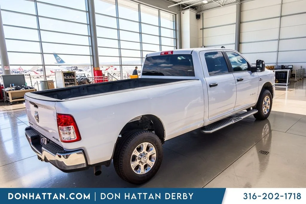 Used 2024 White Ram Big Horn image 39