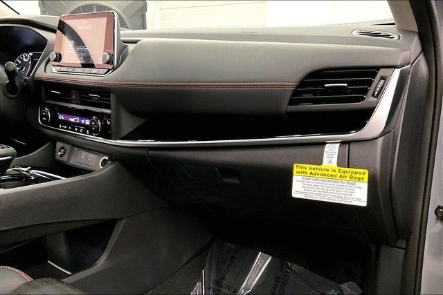 New 2026 Boulder Gray Pearl Nissan Rock Creek image 34