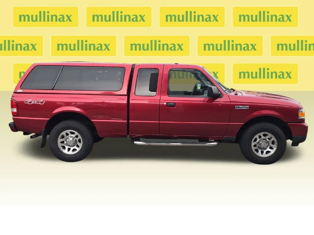 Used 2010 Red Ford XLT image 2