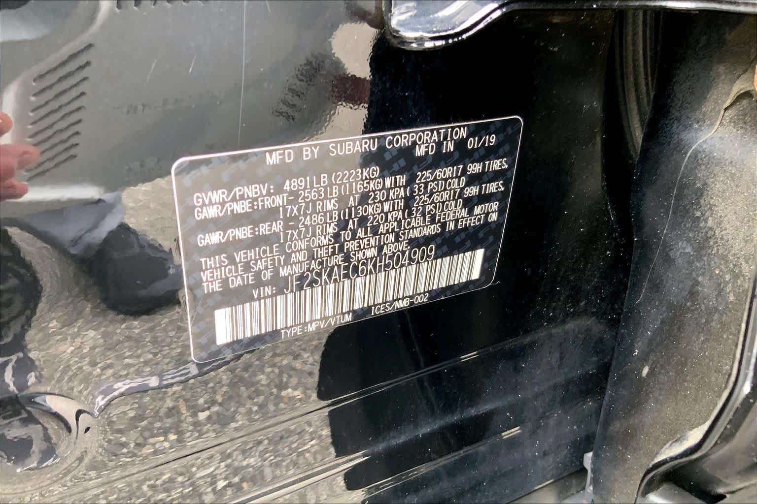 Used 2019 Crystal Black Silica Subaru Premium image 33
