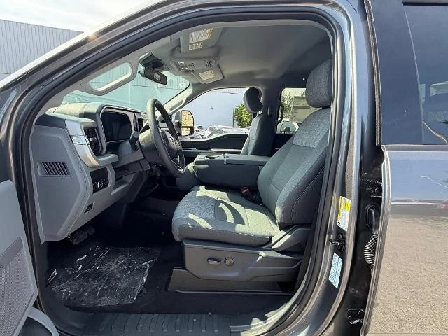 New 2027 Carbonized Gray Metallic Ford F-350® XLT image 27