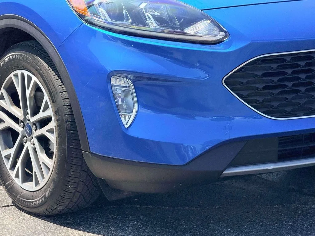 Used 2021 Blue Ford SEL image 5