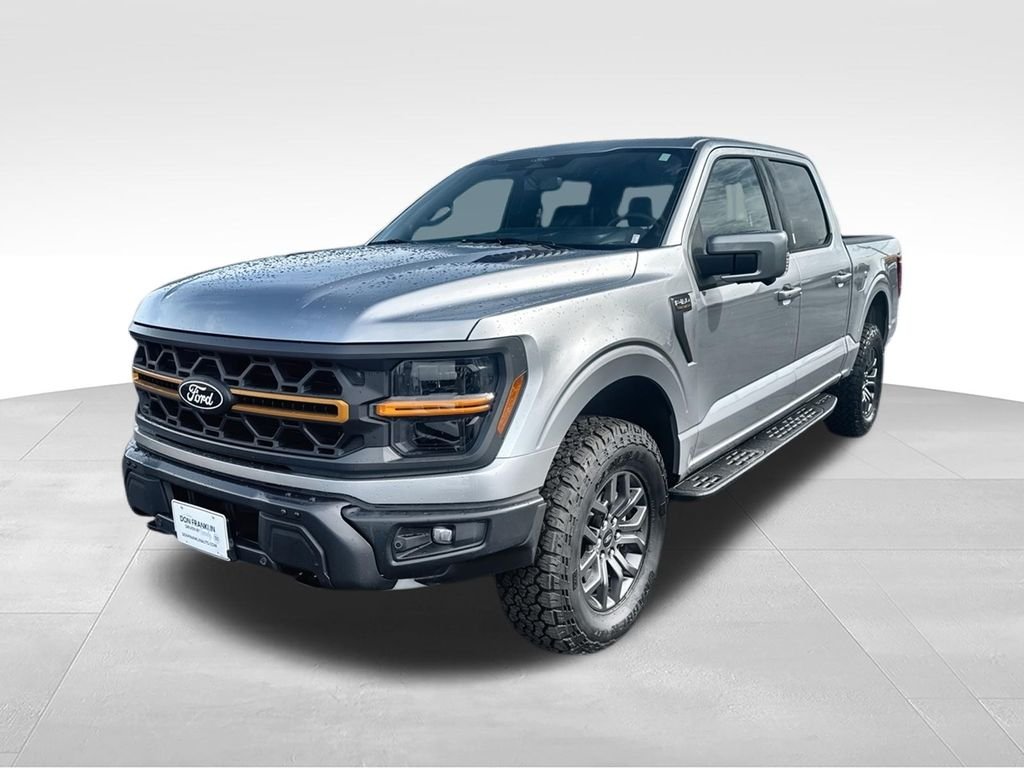 Used 2025 Silver Ford Tremor image 4
