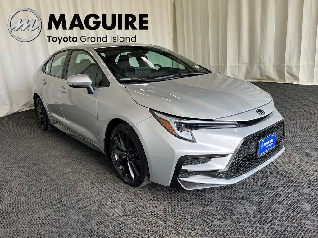 Used 2025 Silver Toyota SE image 33