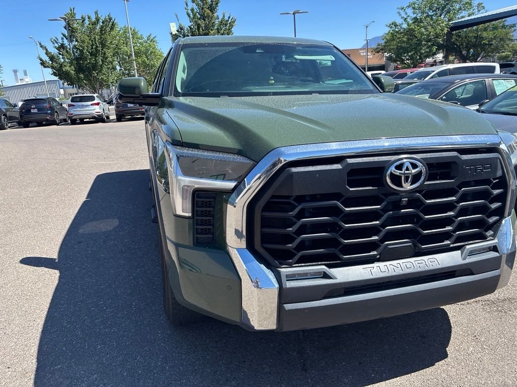 Used 2022 Green Toyota SR5 image 5