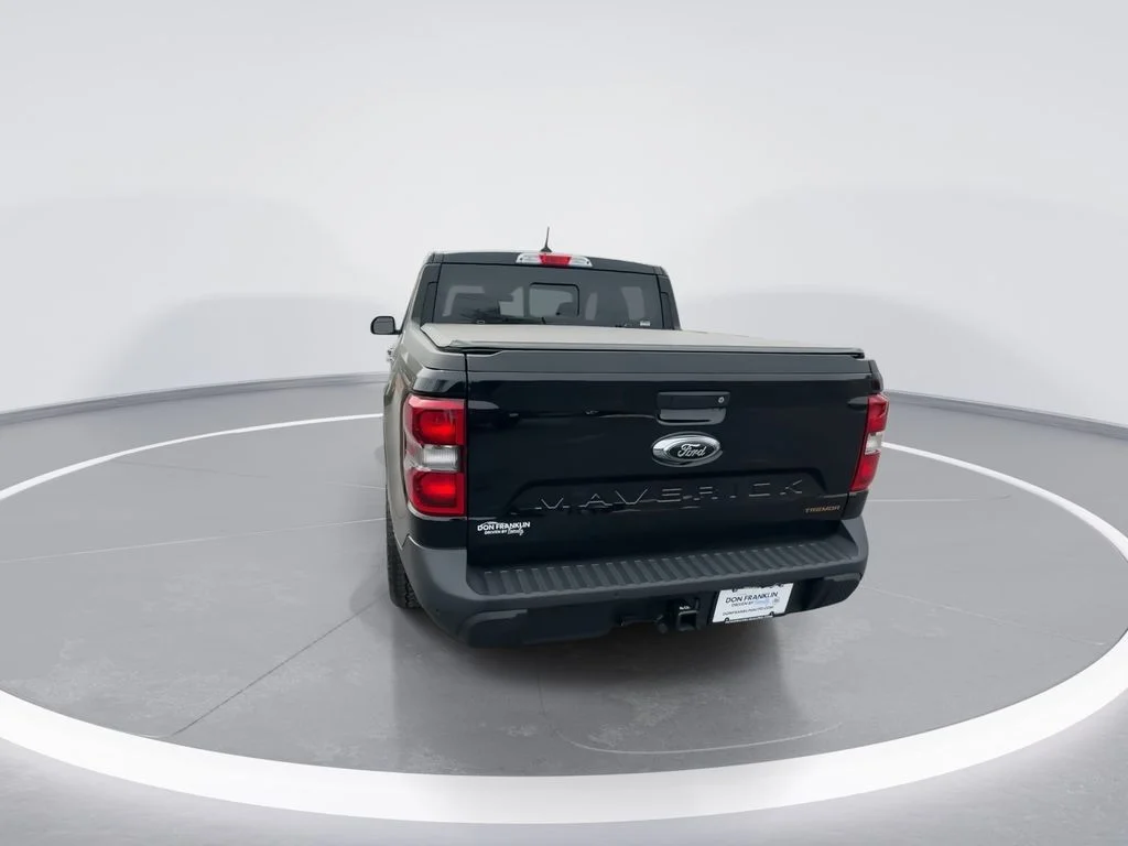 Used 2024 Black Ford Lariat image 7
