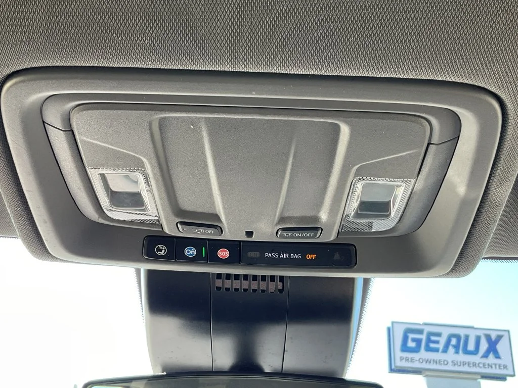 Used 2024 White Chevrolet LT Trail Boss image 22