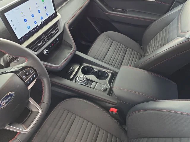 Used 2025 Gray Ford ST-Line image 26