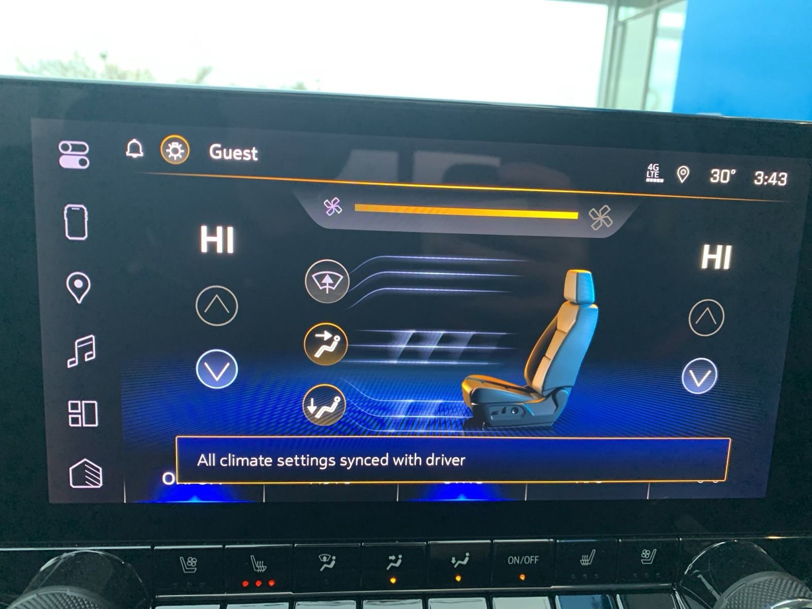 2025 Chevrolet Colorado Z71 - Photo 22