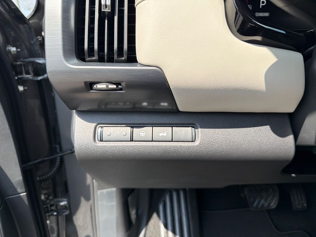 New 2026 Nissan Pathfinder SL 4D Sport Utility