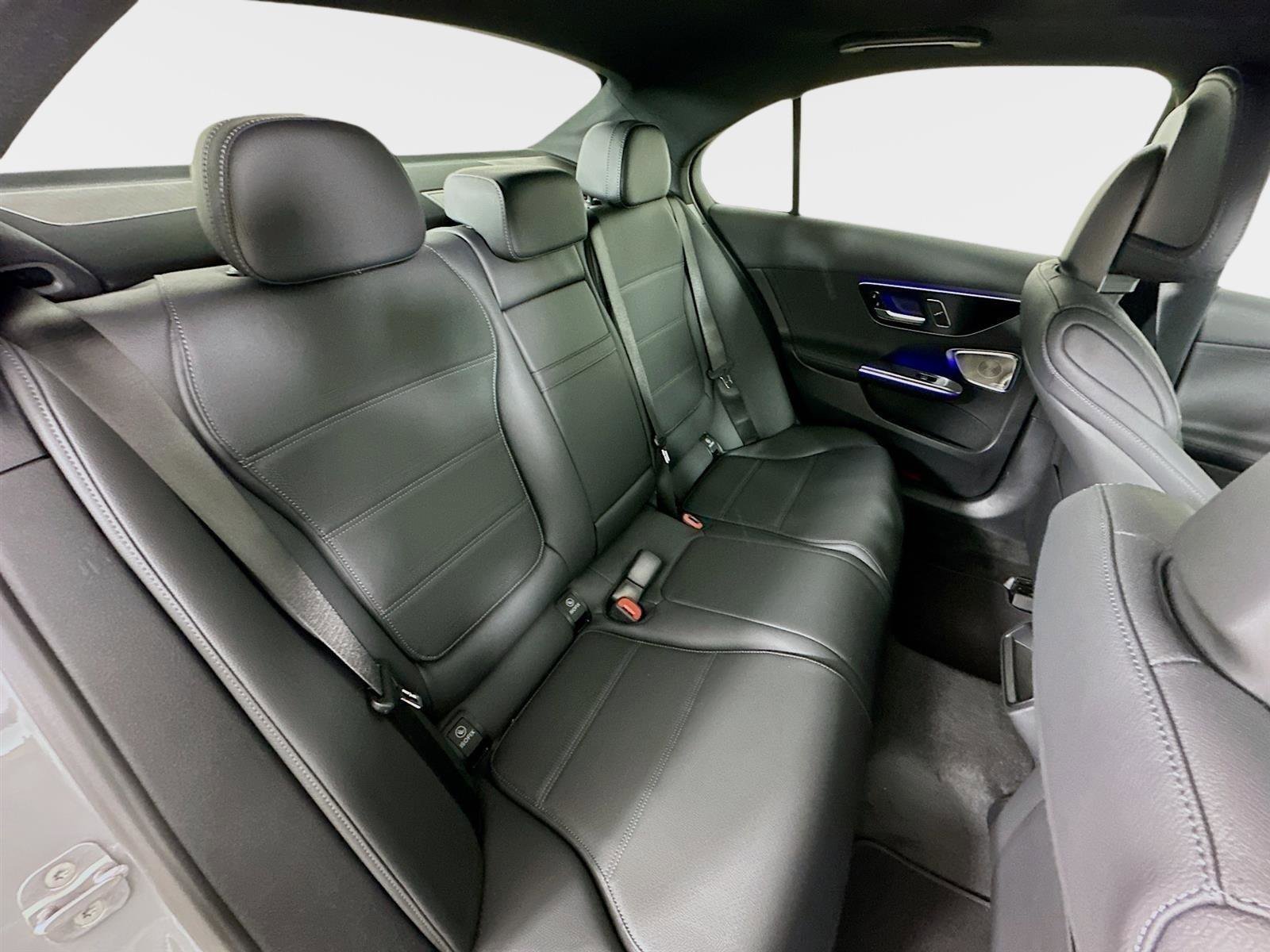 Used 2026 MANUFAKTUR Alpine Grey Mercedes-Benz C 300 image 35