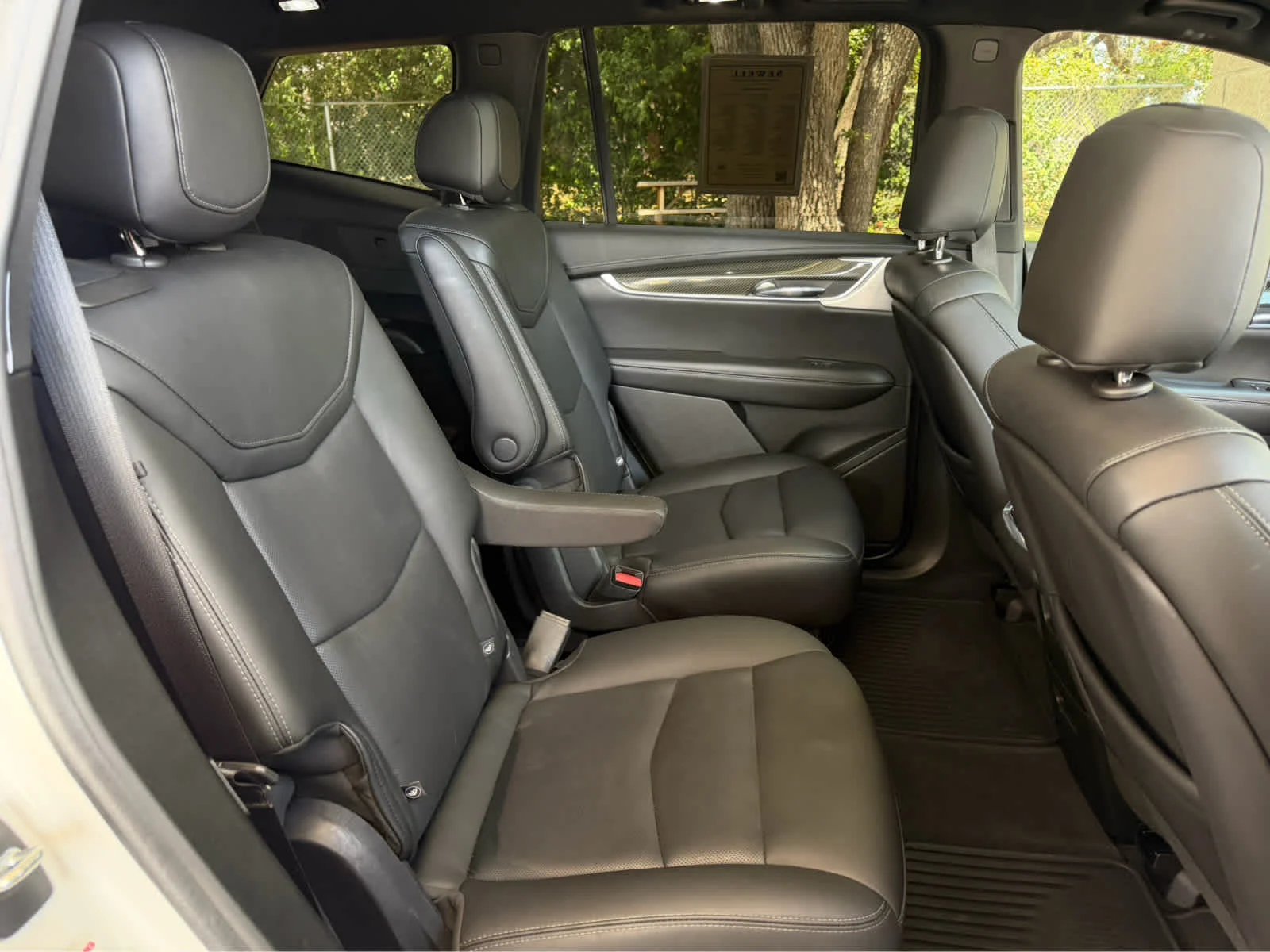 Used 2021 Crystal White Tricoat Cadillac Sport image 6
