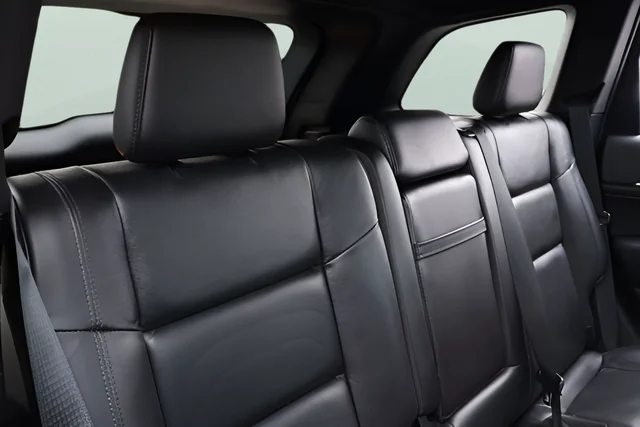 Used 2020 Silver Jeep Limited image 18