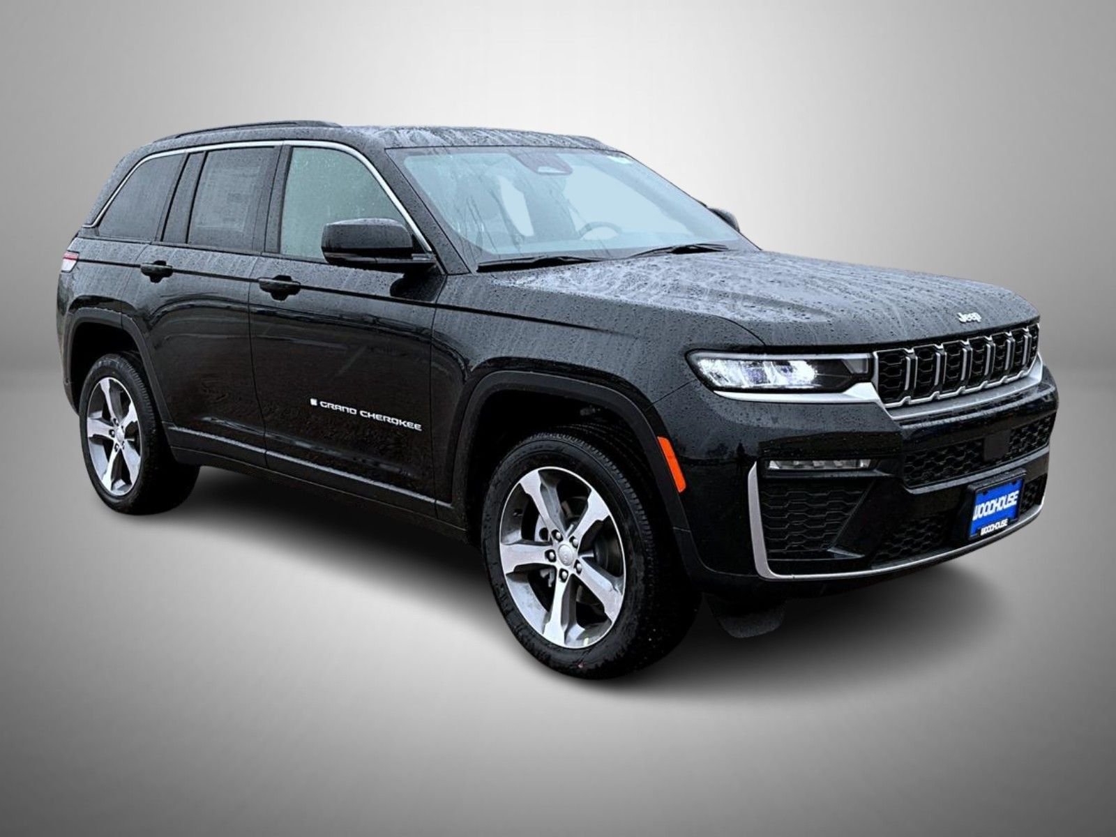 New 2026 Diamond Black Crystal Pearlcoat Jeep Limited image 3
