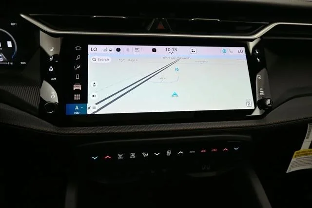2026 Jeep Cherokee Overland - Photo 6