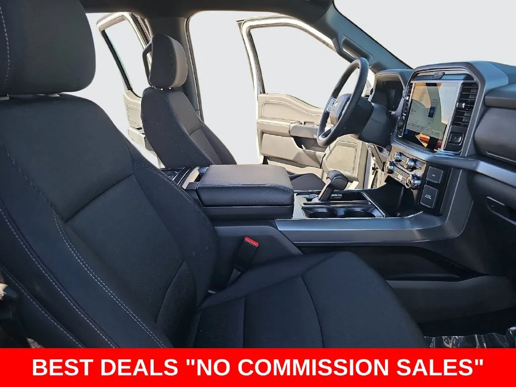 New 2026 Oxford White Ford XLT image 10