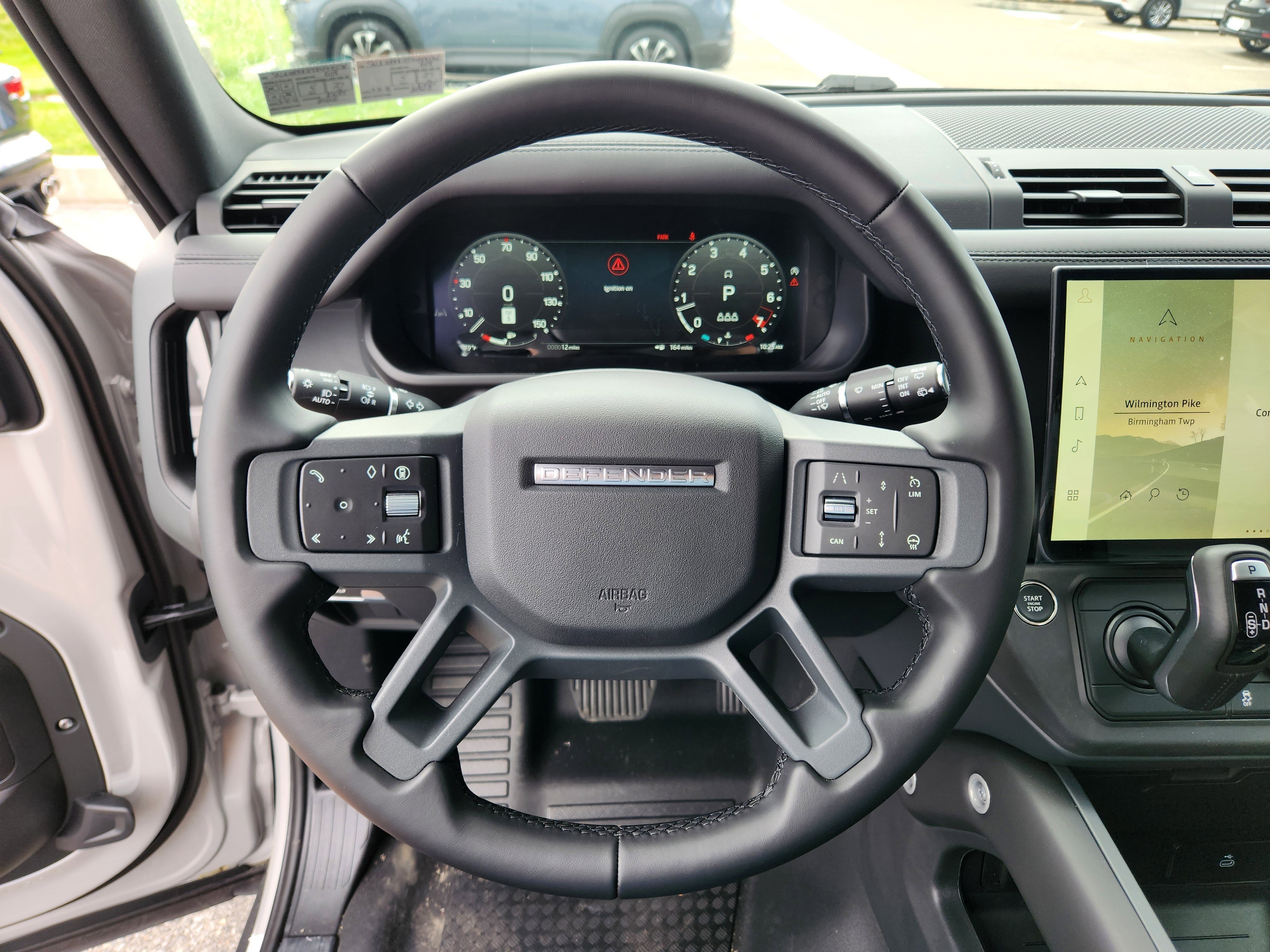 2026 Land Rover Defender X-Dynamic SE - Photo 15