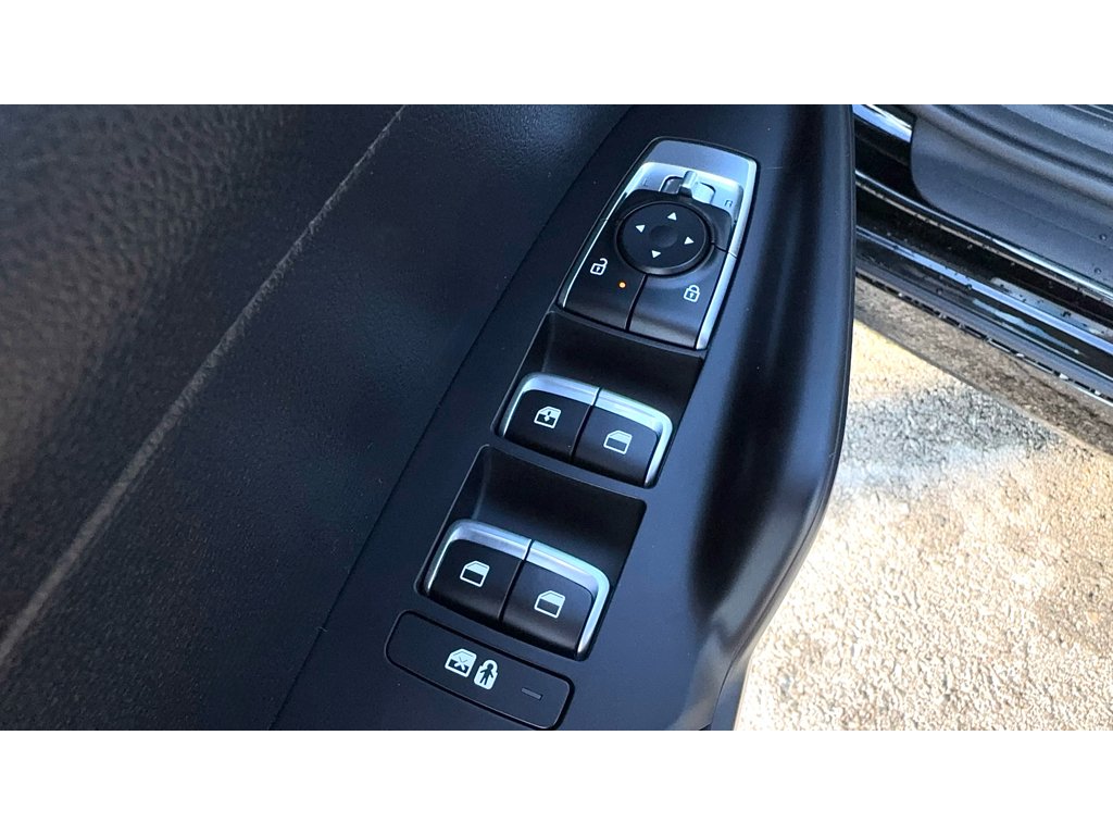 New 2026 Aurora Black Pearl Kia LXS FWD image 22