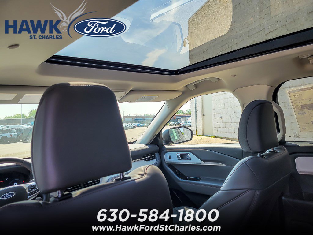 New 2026 Carbonized Gray Metallic Ford Active image 12