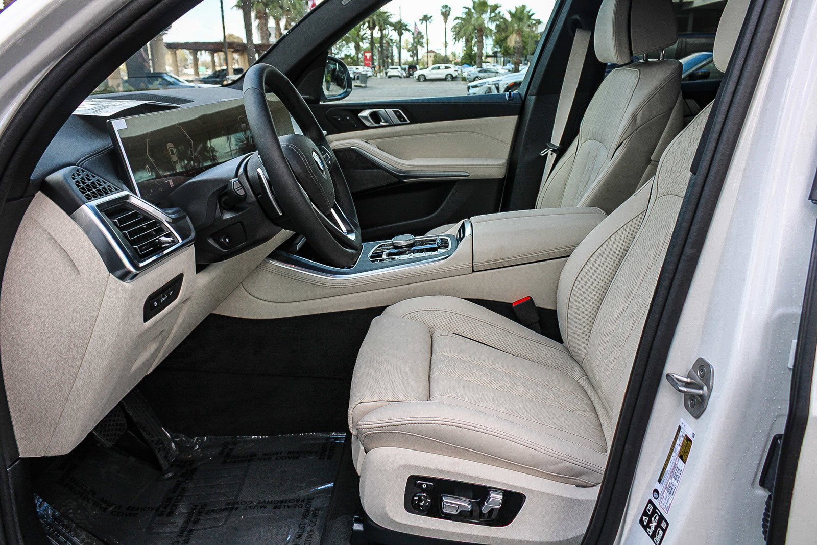 New 2026 Mineral White Metallic BMW xDrive40i image 14