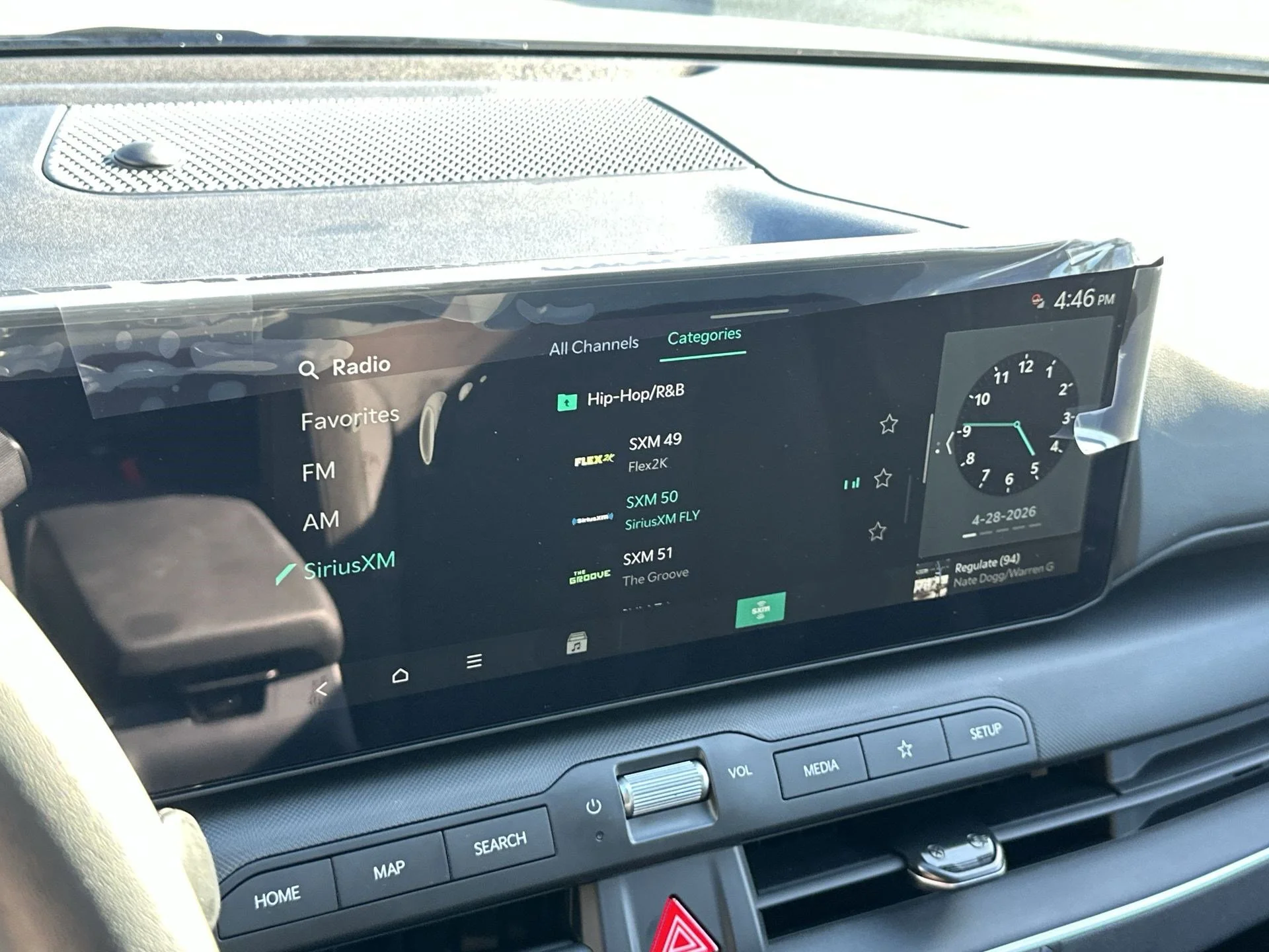 New 2026 Snow White Pearl Kia LXS image 23