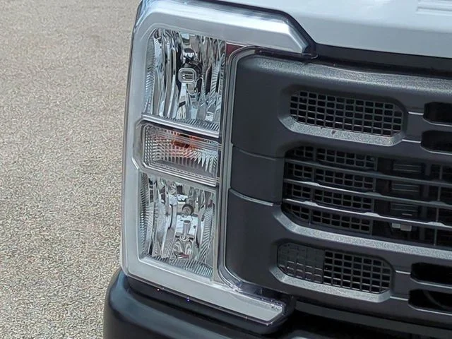 New 2026 Oxford White Ford F-250® XL image 10