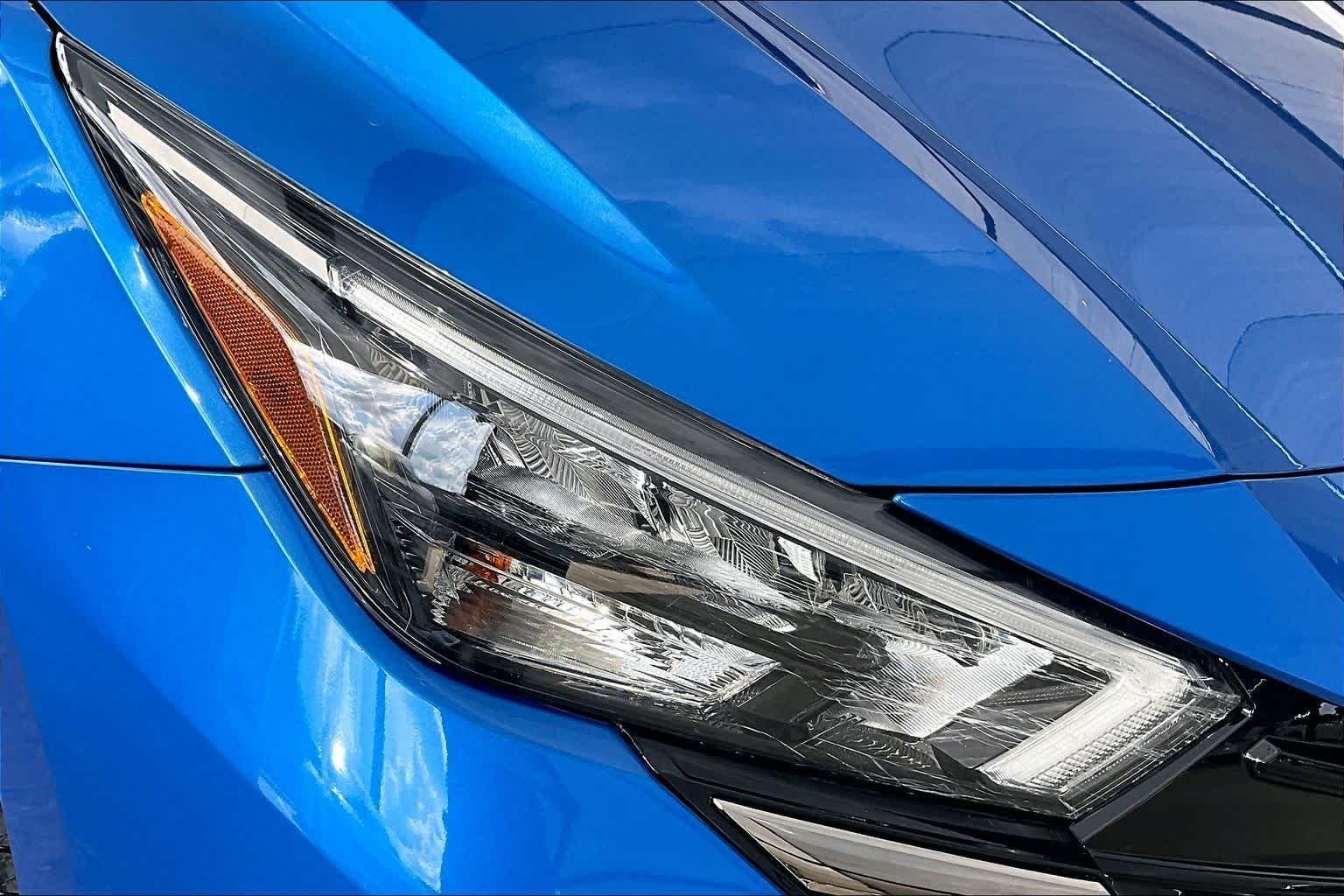Certified Used 2023 Electric Blue Metallic Nissan SR image 27
