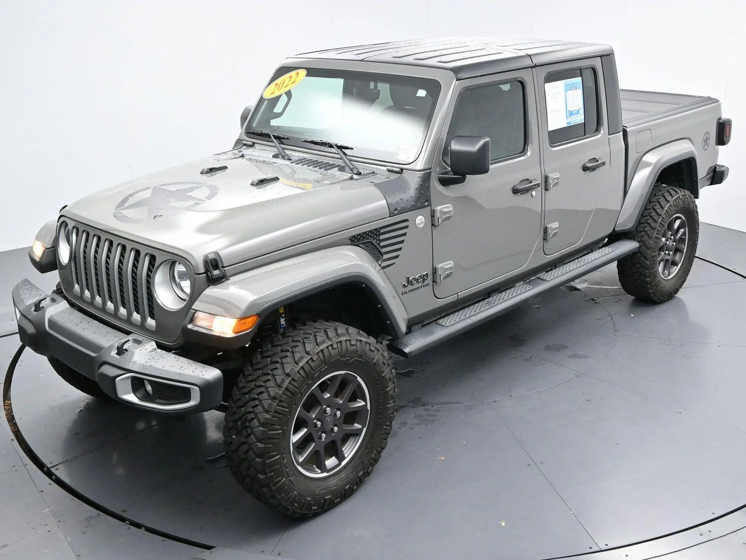 Used 2022 Sting-Gray Clearcoat Jeep Overland image 32